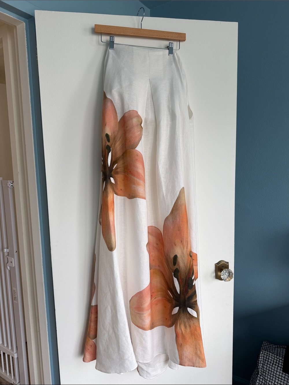 Strapless White Maxi Dress with Peach Floral Print - Picture 4 of 6